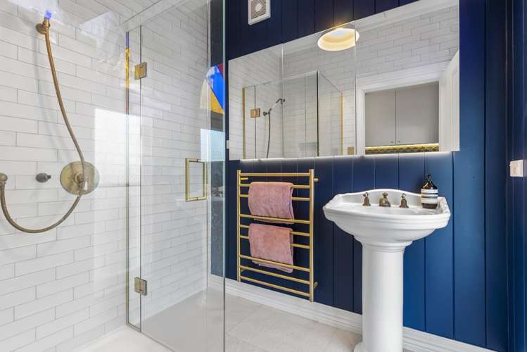 6 Sherwood Avenue_5