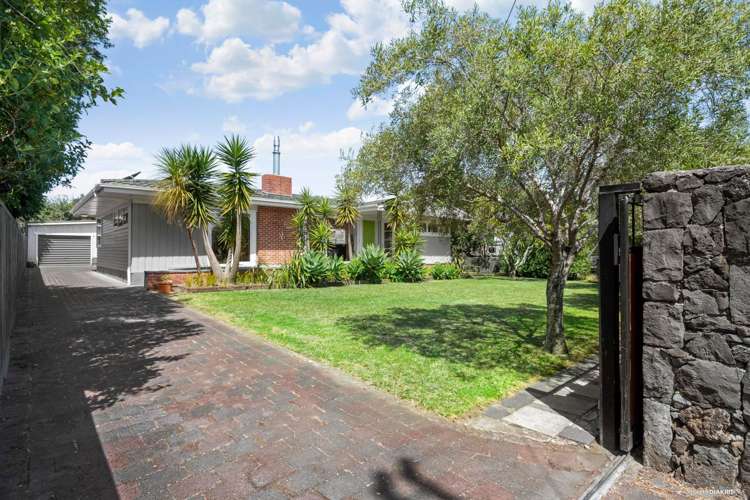 43 Gloria Avenue Te Atatu Peninsula_18