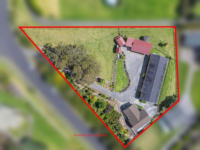 20 Roberts Road Matakatia Bay_1