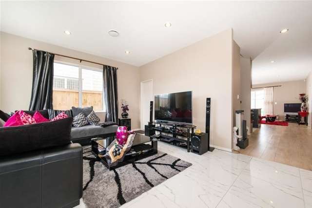 22 Ballindrait Drive Flat Bush_3