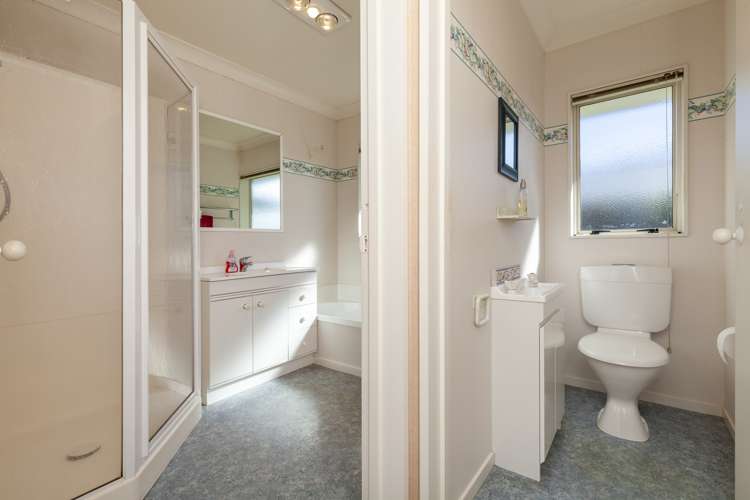 2 Crown Hill Paraparaumu_22