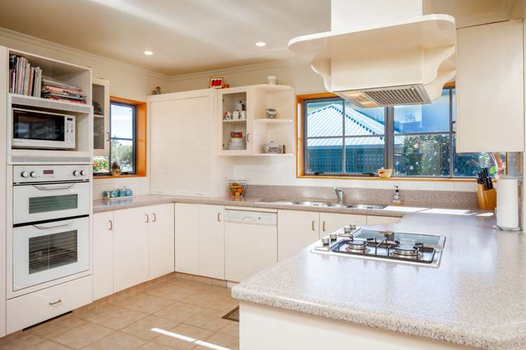 22 Elisha Drive Witherlea_10