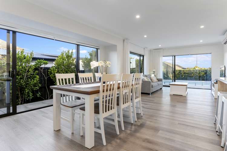 6 Siren Street Wainui_5