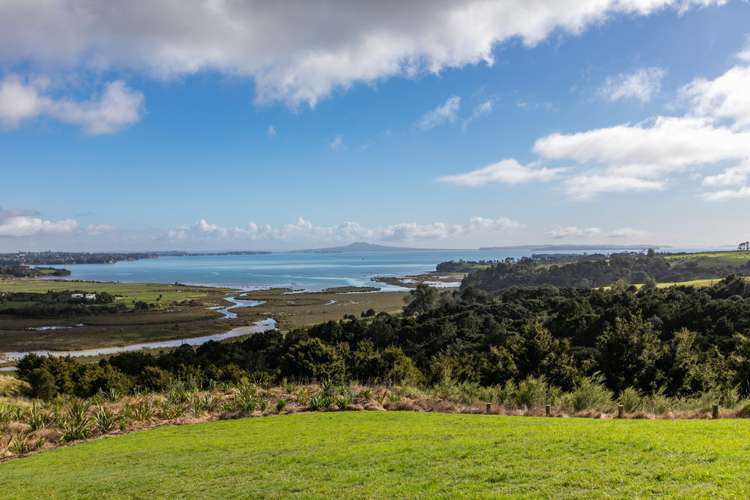 1 Maea Rise Beachlands_19