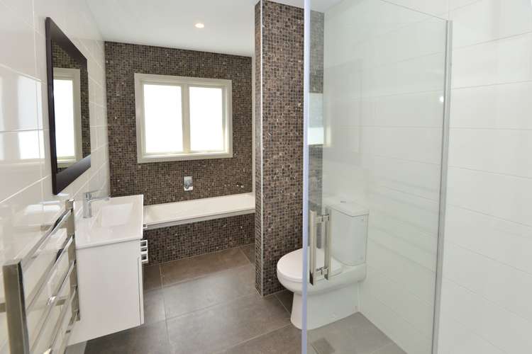 8 Parkview Drive Gulf Harbour_14