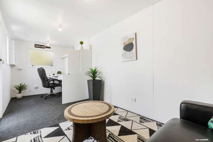 872 Whangaparaoa Road Manly_11