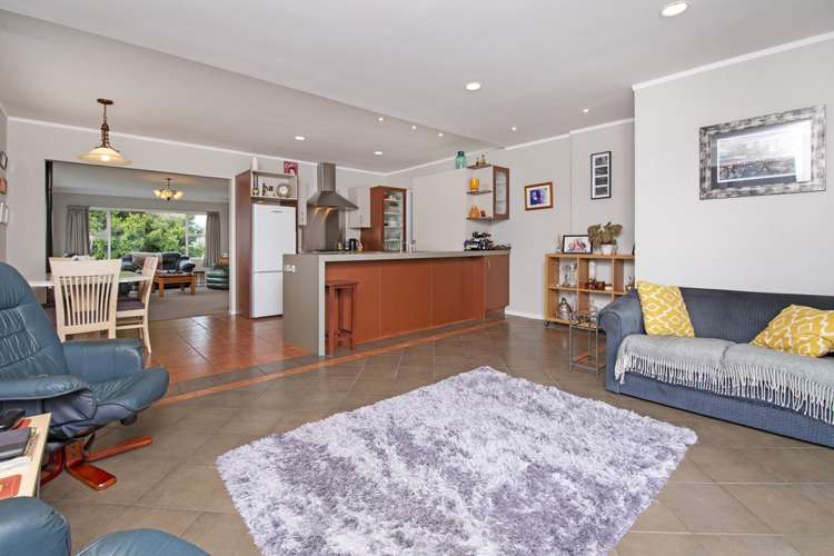 84 Angelo Avenue Howick_6