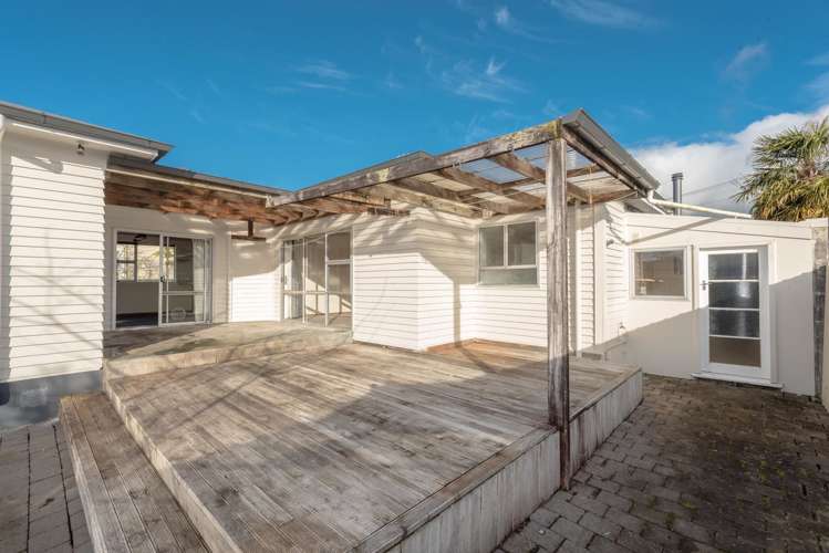 111 Albert Street Hamilton East_6