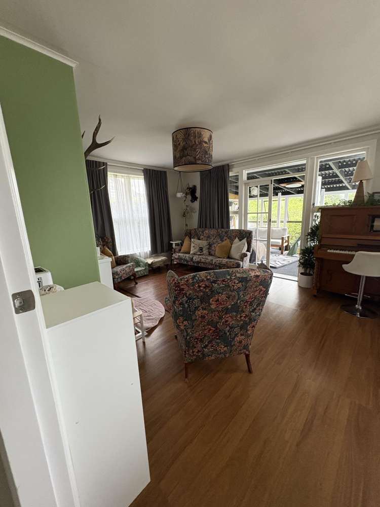 14 Kohekohe Crescent Meremere_4