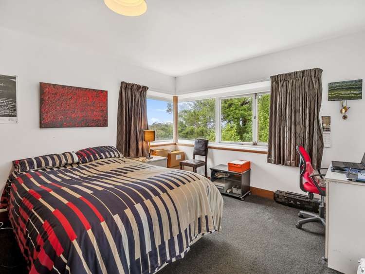 1/51 Quinns Road Waiatarua_17