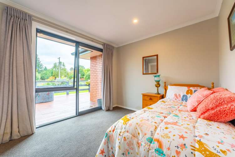 5 Philip Street Cave_12