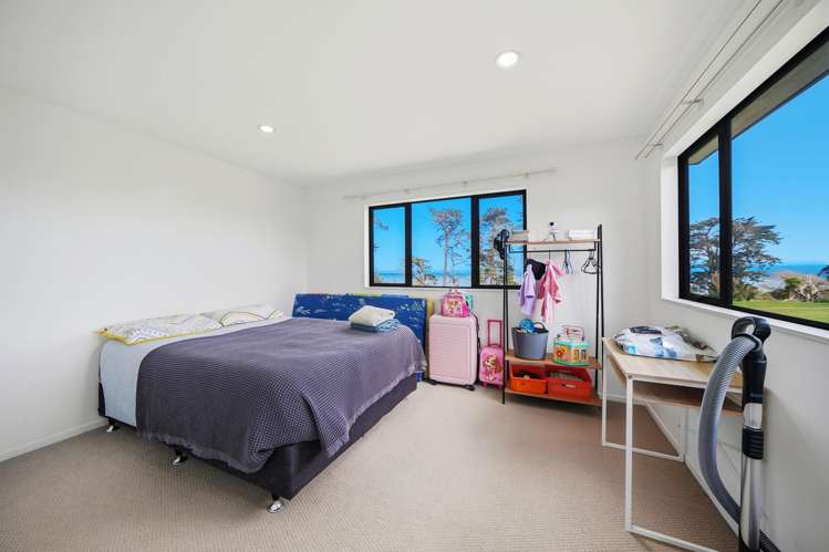 17 Nicholas-Gibbons Drive Clendon Park_15