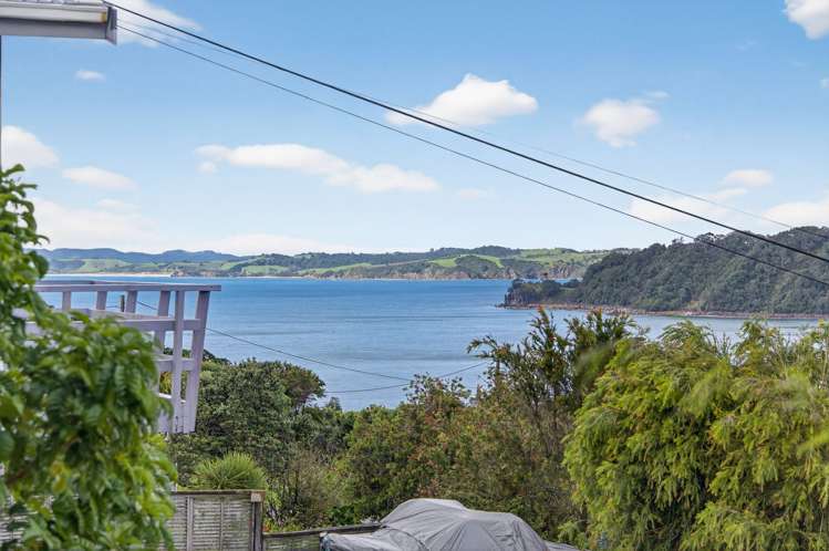 11 Kendale Drive, Matheson Bay_0