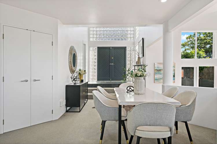 2/62 Simmental Crescent Somerville_14