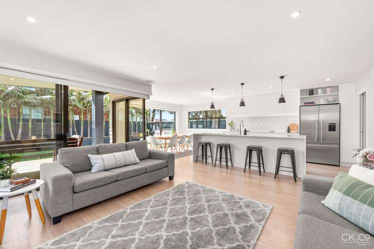 15 Adelaide Street Petone_4