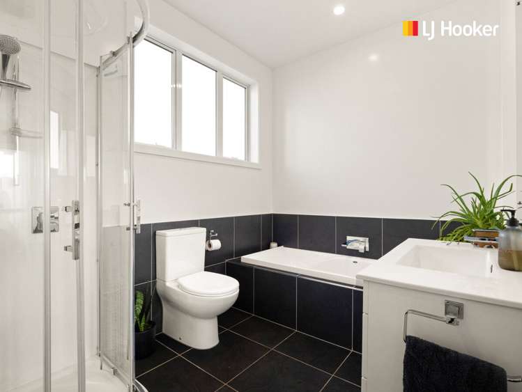 9 Crest Street Tainui_12