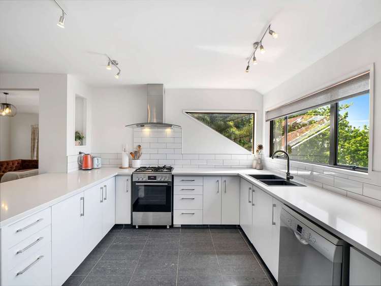 6 Huntlywood Terrace Hillsborough_14