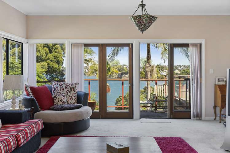 13 Clifton Road Browns Bay_16