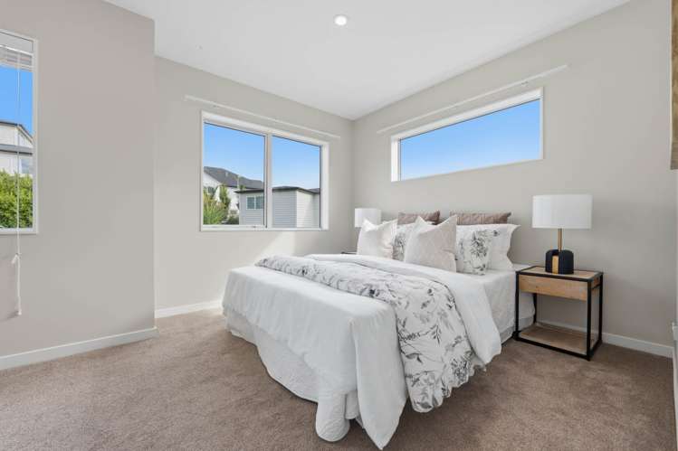 104 Admirals Court Drive Greenhithe_24