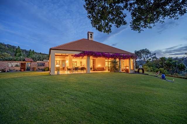 213 Sh25 Kuaotunu-Wharekaho Rd Kuaotunu_1