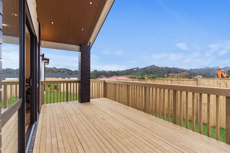 4 Wheki Place Swanson_27