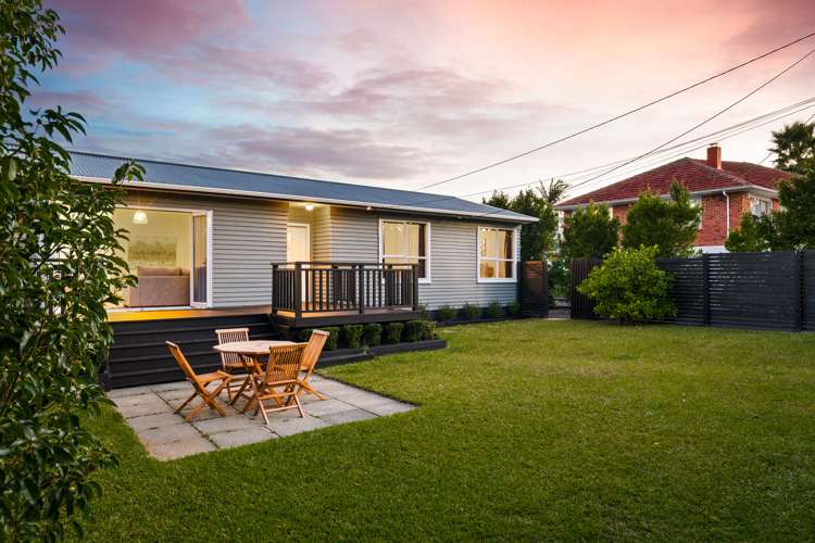 29 Tirimoana Road Te Atatu South_3