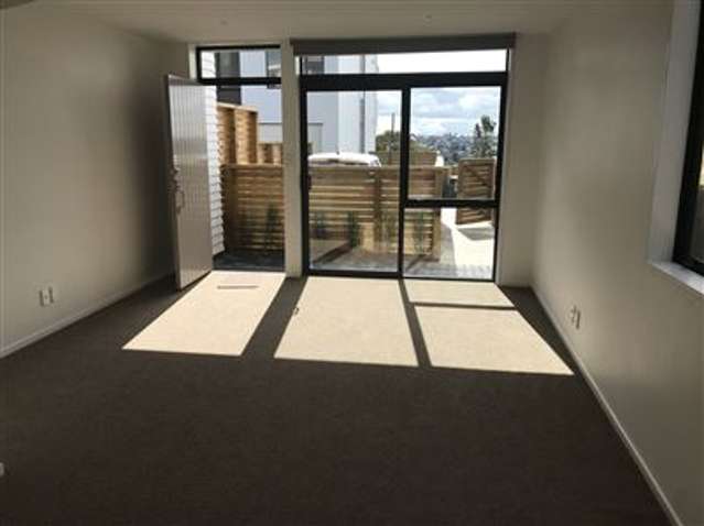 22/13-15 Chivalry Road Glenfield_2