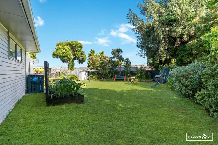 8 Ainsdale Place Manurewa_17