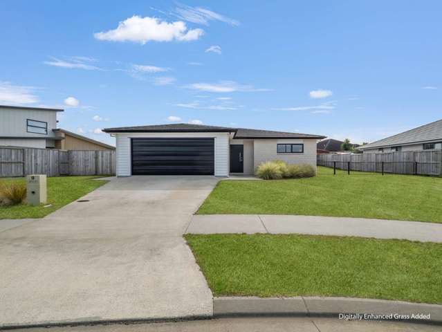 High End Coastal Living now $899,000
