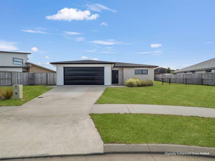 13 Olney Court One Tree Point_0