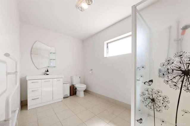 10 Merlot Way Te Atatu South_2