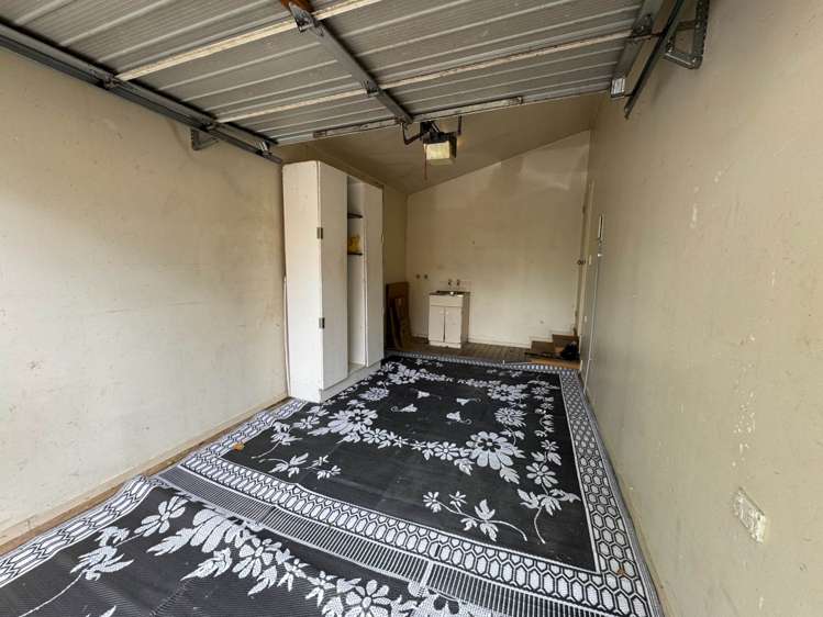 1054A Great North Road Pt Chevalier_7