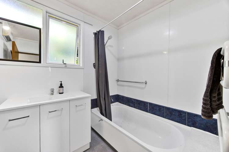 51 Union Street Hawera_13