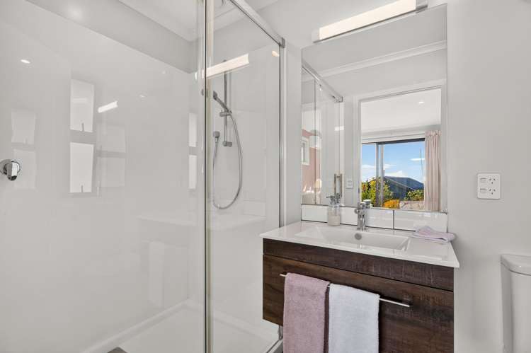 60 Katania Heights Brightwater_16