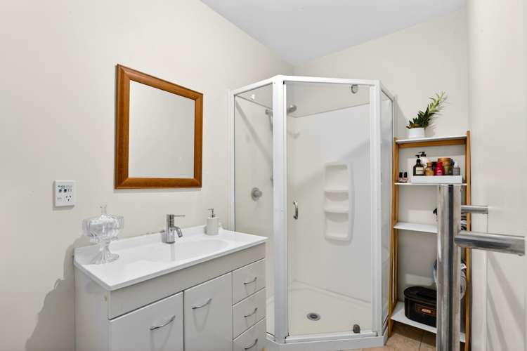 14A Selwyn Road Hospital Hill_17