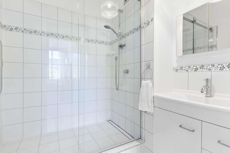 6C/33 Rimu Street Eastbourne_7