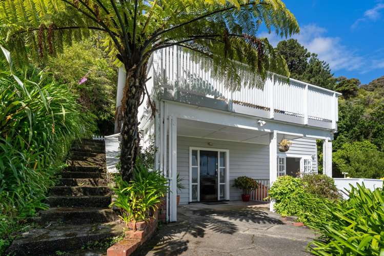 3 Mackenzie Road Eastbourne_27