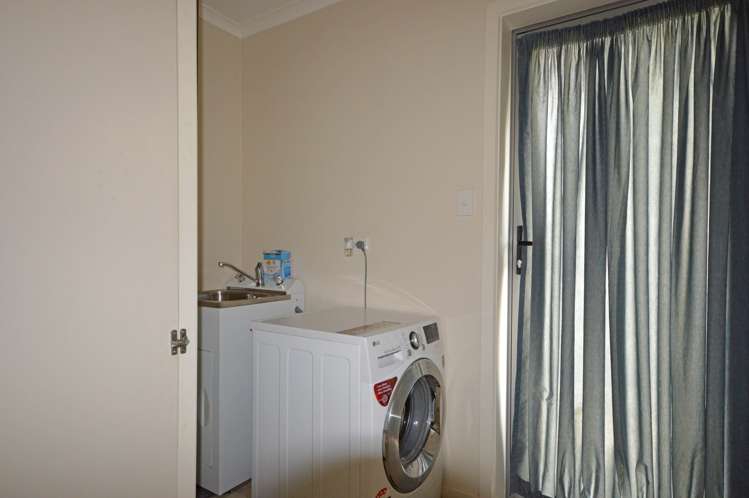 141 Main Road Pleasant Point_16