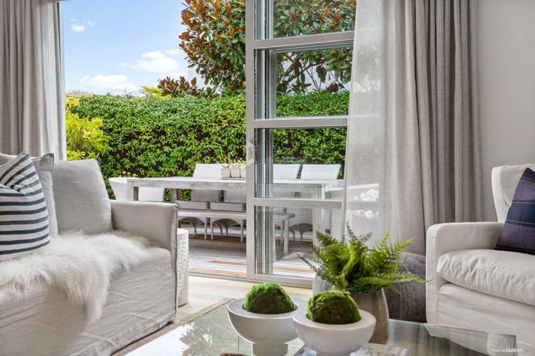 86 Long Drive Saint Heliers_11