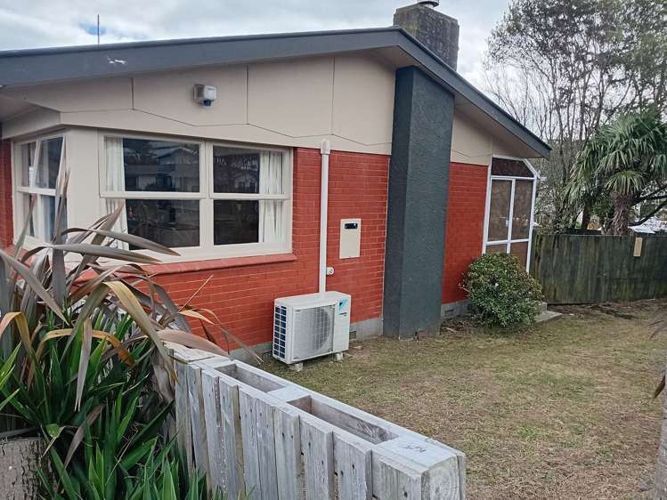41 Jonathon Street Brookfield_20