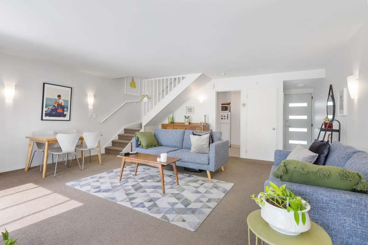 19/8 Eaglehurst Road_2