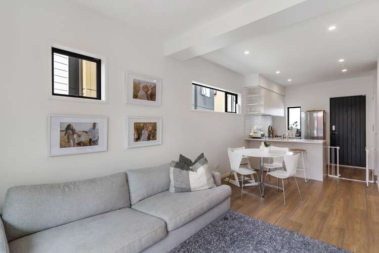 22/47a Huntington Drive Huntington Park_5