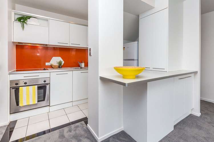 201/17 Vogel Lane Auckland Central_5