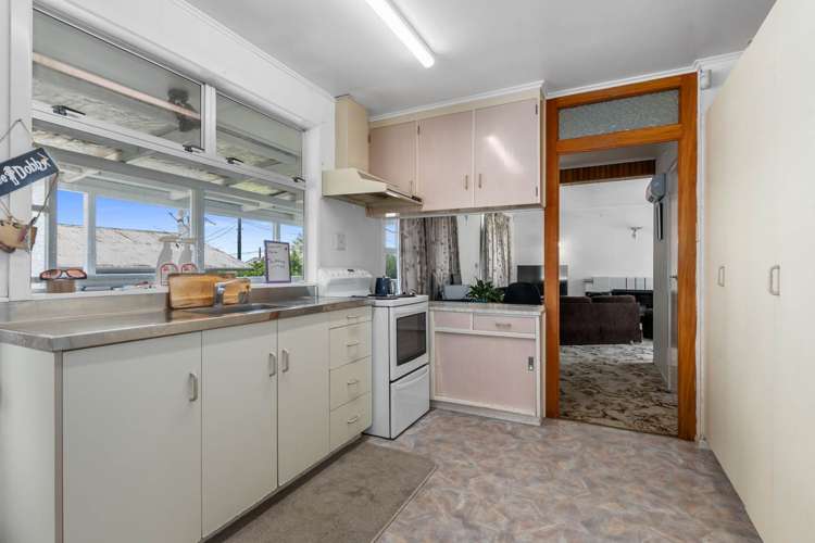 1 Sussex Place Kamo_3