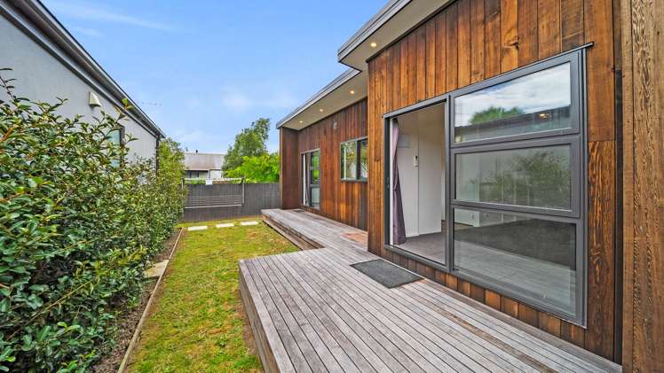 12b Bass Street Woolston_10