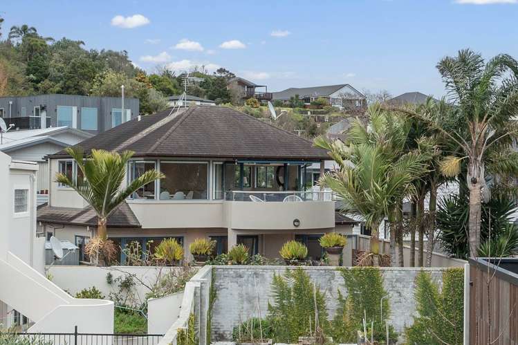 2/4 Rogers Avenue Eastern Beach_35