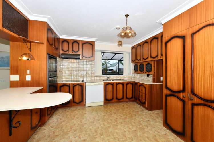 57 Regency Crescent Redwood_7