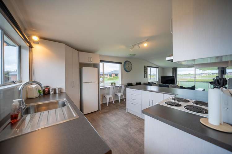 36 Govan Drive Te Anau_9