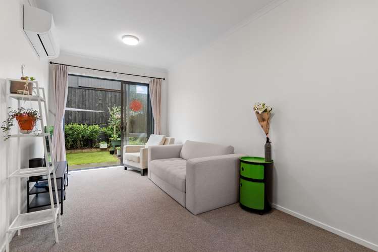 9 Oranga Drive Westgate_10