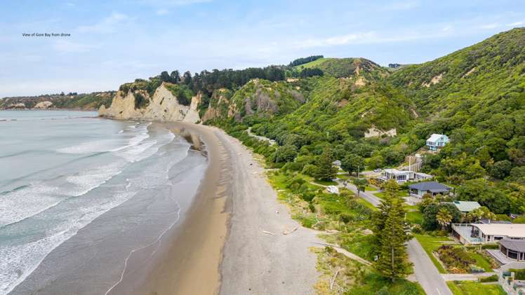 16 Cathedral Road Gore Bay_19